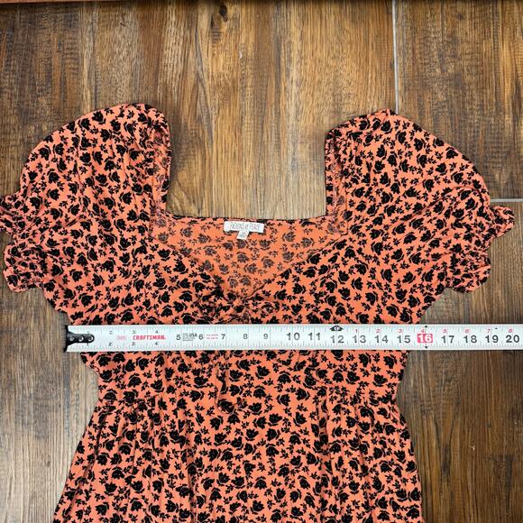 Patrons of Peace XS Adrian puff sleeve midi hi-low dress pink and black floral - Picture 7 of 15